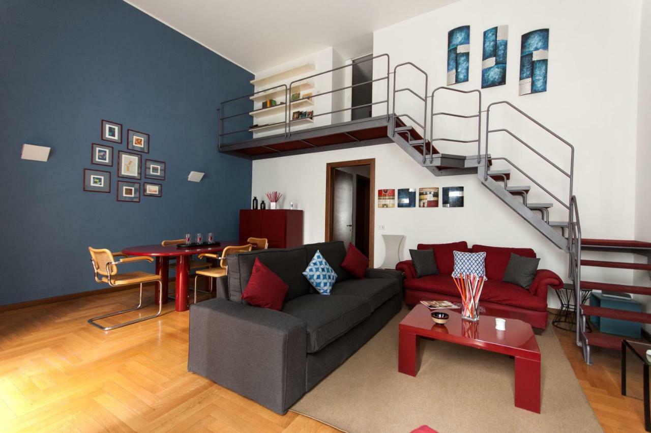 Fancy Blue Duomo Duplex Apartement Milán Exterior foto